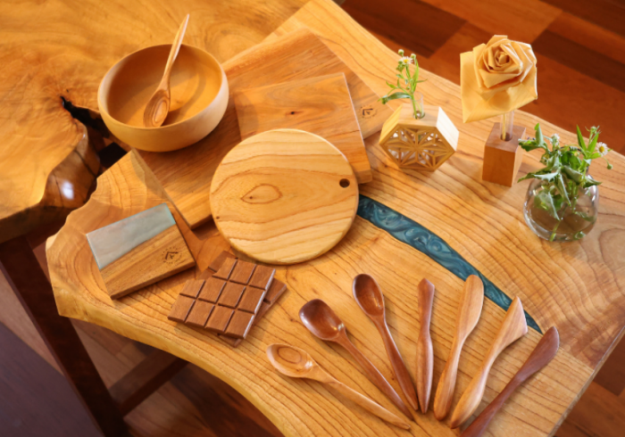 YAMATO Wood Works-オーダーメイド家具工房・DIY作業場｜西都ゆるなび